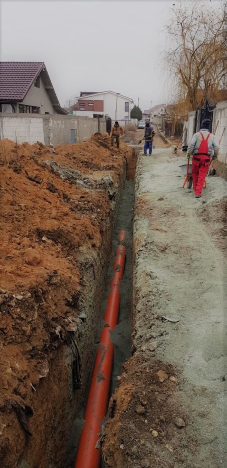 Infrastructură